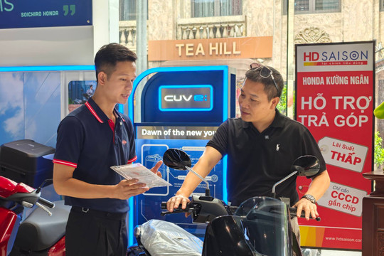 Xe máy điện thứ ba của Honda tới tay người tiêu dùng trong nước