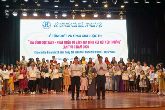 Trao giải cuộc thi “Gia đình đọc sách – Phát triển tủ sách gia đình kết nối yêu thương” 2026