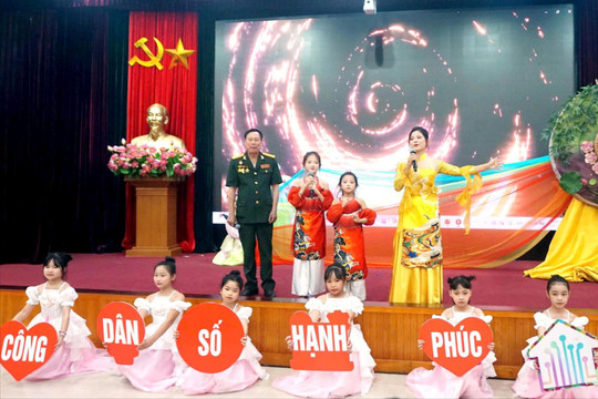 Phường Việt Hưng lan tỏa giá trị gia đình văn hóa trong thời đại số