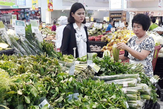 Siêu thị khuyến mại thêm cơ hội cho hàng Việt quảng bá tiêu thụ