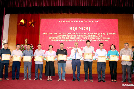 Phường Nghĩa Đô giữ vững nền quốc phòng toàn dân, bảo đảm an ninh từ cơ sở