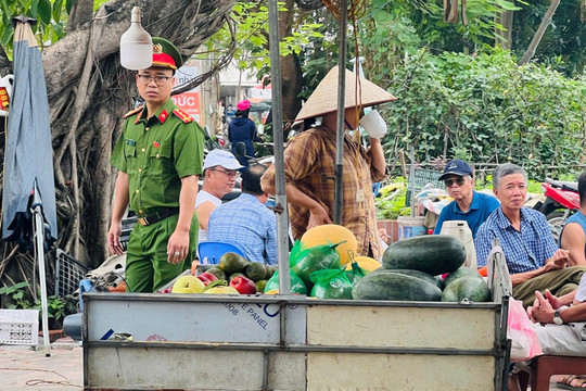 Xã Nam Phù duy trì kiểm tra, kiên quyết xử lý vi phạm trật tự đô thị