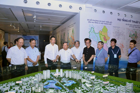 Sẵn sàng cho Hội nghị công bố Quy hoạch tổng thể Thủ đô Hà Nội tầm nhìn 100 năm và xúc tiến đầu tư năm 2026