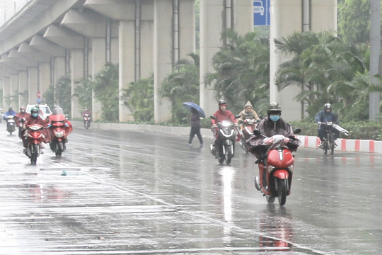 Bắc Bộ mưa dông, đề phòng lốc, sét