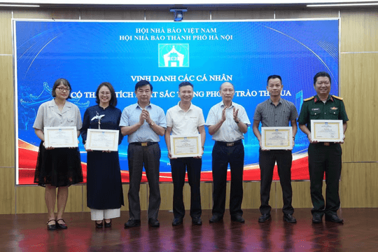 Hội Nhà báo Hà Nội trao giải báo chí Ngô Tất Tố, nâng cao nghiệp vụ đội ngũ người làm báo Thủ đô