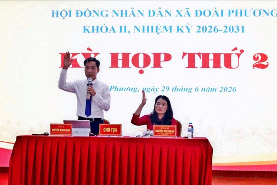HĐND xã Đoài Phương thông qua nhiều nghị quyết quan trọng