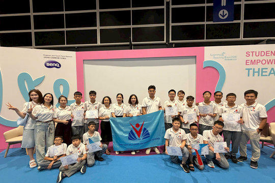 Đoàn học sinh Việt Nam tỏa sáng tại ROBOG Asia Cup 2026