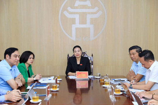 Ủy viên Thường trực HĐND thành phố Hà Nội tiếp công dân tháng 6-2026