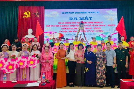 Phường Phương Liệt ra mắt Câu lạc bộ Nghệ thuật truyền thống