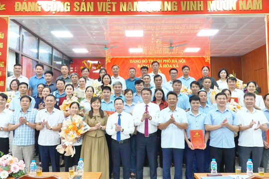 Xã Hòa Xá kiện toàn tổ chức chi bộ thôn sau sắp xếp