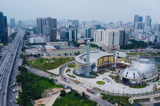 Phát huy vai trò nữ trí thức trong xây dựng Thủ đô sáng tạo, hiện đại
