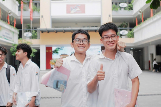 Phổ điểm 12 môn thi tốt nghiệp THPT 2026