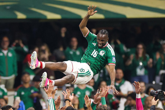 World Cup 2026: Pháp, Mexico vào vòng 1/8