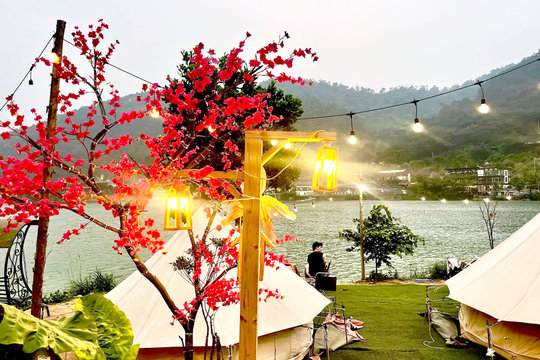 Hấp dẫn "du lịch xanh"