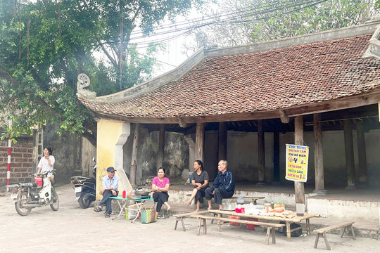 Làng cổ Đường Lâm