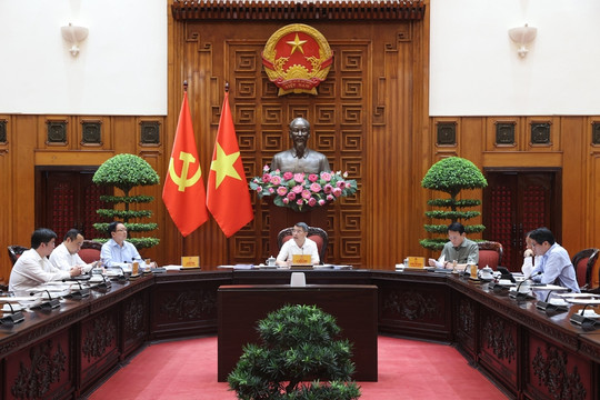 Thủ tướng Lê Minh Hưng: Khung Kiến trúc tổng thể quốc gia số phải bảo đảm liên thông từ Trung ương đến cơ sở