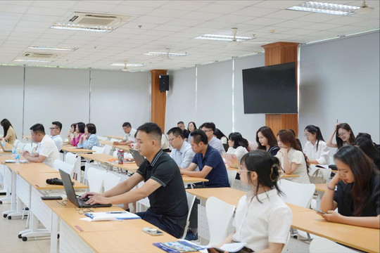 Ứng dụng công nghệ trong giáo dục đại học phải lấy người học làm trung tâm