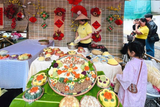 Phú Thượng phát triển du lịch từ làng nghề xôi