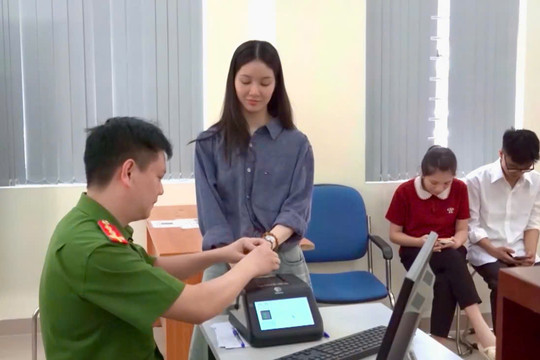 Công an cơ sở giữ bình yên thôn, xóm