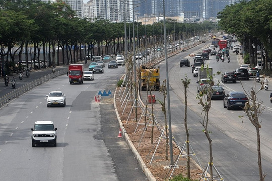 Hoàn trả đồng bộ mặt đường Hoàng Minh Thảo, Võ Chí Công sau thi công kênh Thụy Phương
