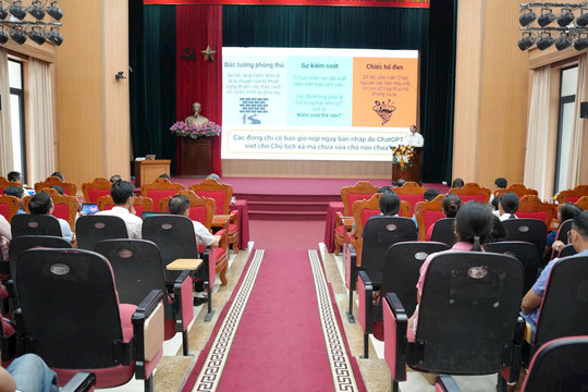 Xã An Khánh tổ chức tập huấn “Cán bộ số”