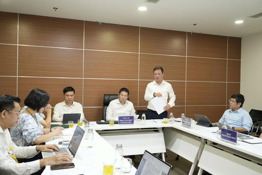 Hà Nội: Hỗ trợ người hưởng lương hưu thực hiện thủ tục hành chính tại nơi cư trú