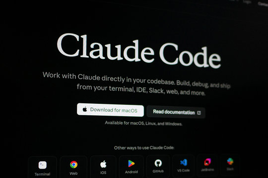 Trung Quốc cảnh báo rủi ro bảo mật từ công cụ lập trình AI Claude Code