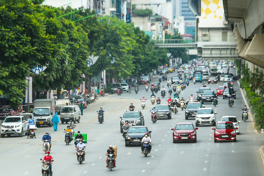 Bắc Bộ ngày oi nóng, chiều tối nhiều nơi có mưa dông