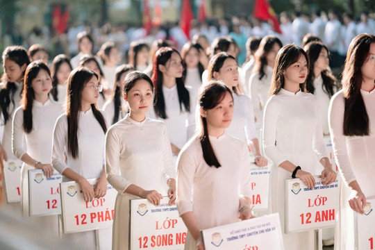 Lồng ghép hệ giá trị văn hóa và chuẩn mực con người Việt Nam vào chương trình giáo dục