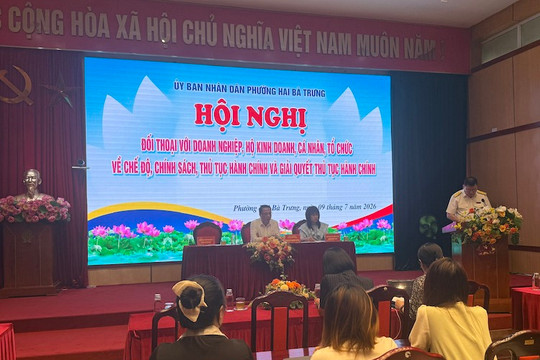 Phường Hai Bà Trưng đối thoại, gỡ vướng mắc cho doanh nghiệp, hộ kinh doanh