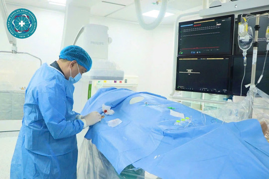 Kích hoạt báo động đỏ, cứu sống cụ bà 99 tuổi bị nhồi máu cơ tim cấp