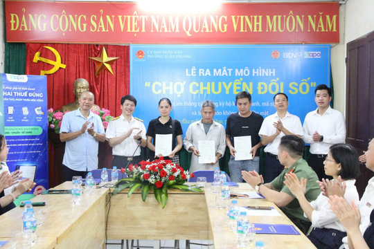 Xuân Phương ra mắt mô hình "Chợ chuyển đổi số" tại chợ đầu mối Minh Khai