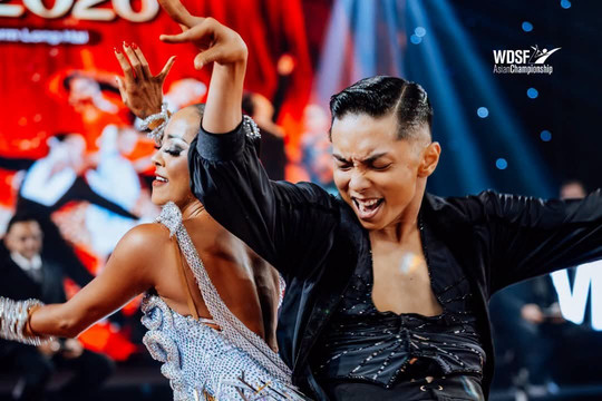 DanceSport Việt Nam khởi đầu ấn tượng tại giải vô địch khiêu vũ thể thao châu Á 2026