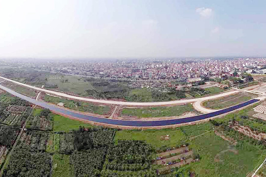 Mở không gian phát triển gắn với kiểm soát đầu cơ đất