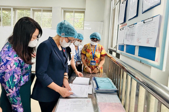 Giám sát để nâng cao chất lượng giáo dục học đường: Bài cuối: Hoàn thiện cơ chế, nâng cao chất lượng quản lý an toàn thực phẩm trường học