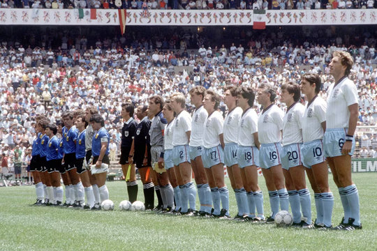 Anh đối đầu Argentina, bản lĩnh thay cho sự hoàn hảo?