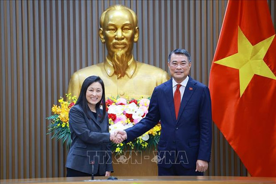 Thủ tướng Chính phủ Lê Minh Hưng tiếp Đại sứ Hoa Kỳ Jennifer Wicks