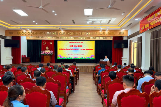 Xã Phúc Thịnh bồi dưỡng nghiệp vụ xử lý vi phạm hành chính cho cán bộ cơ sở