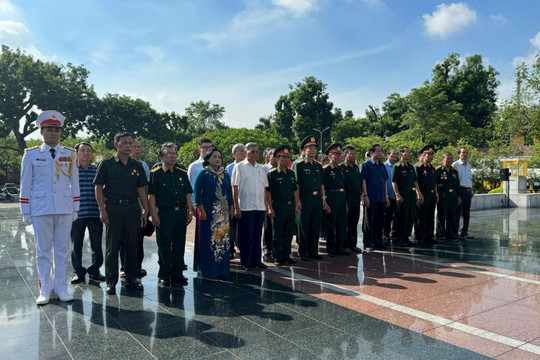 Hội Hỗ trợ gia đình liệt sĩ Việt Nam: 6 tháng, huy động gần 20 tỷ đồng tri ân liệt sĩ