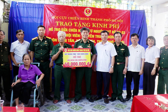 Xã Ứng Hòa: 2 gia đình khó khăn được hỗ trợ kinh phí xây, sửa nhà ở