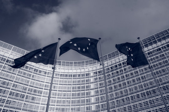 EU đang viết lại công thức chuyển đổi xanh
