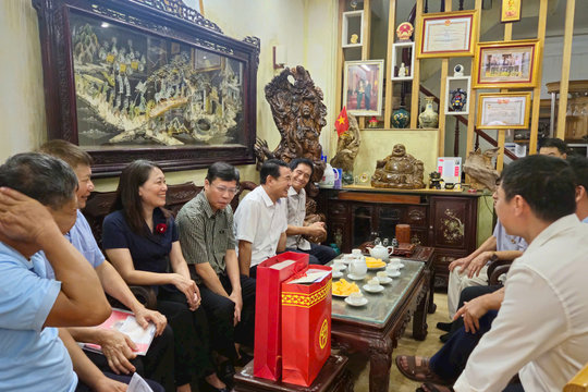 Phường Xuân Đỉnh triển khai nhiều hoạt động tri ân dịp kỷ niệm 79 năm Ngày Thương binh - Liệt sĩ