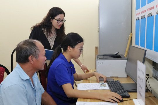 Đưa chữ ký số đến gần người dân Phú Nghĩa