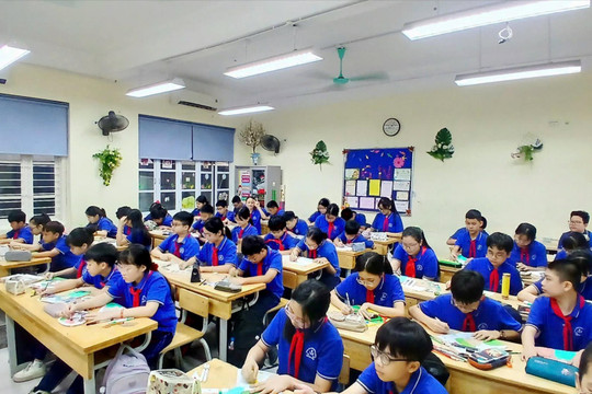 Sử dụng hiệu quả đội ngũ nhà giáo giàu kinh nghiệm sau khi nghỉ hưu