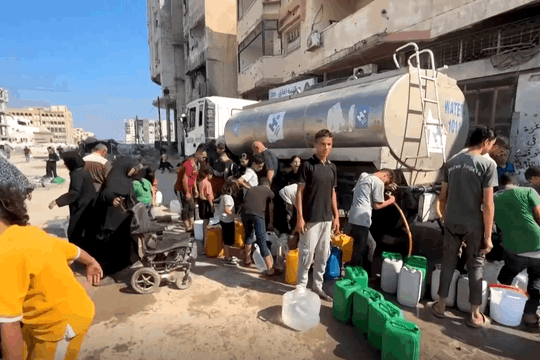 Thiếu nước đẩy Gaza vào khủng hoảng sức khỏe