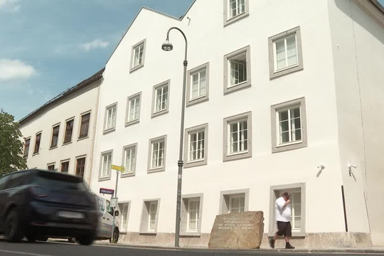 Áo biến ngôi nhà chào đời của Adolf Hitler trở thành đồn cảnh sát