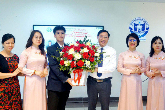 Từ THCS Chu Văn An đến đỉnh cao Olympic Vật lý quốc tế