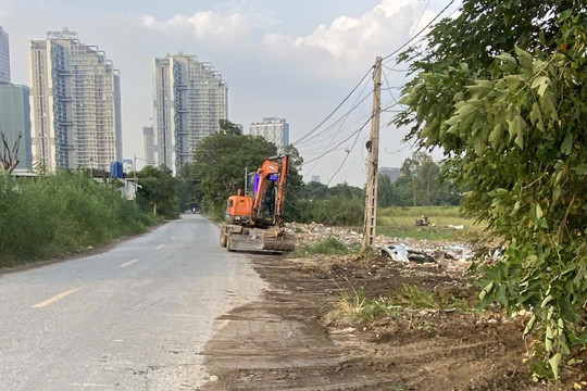 URENCO - Chi nhánh Cầu Diễn: Kịp thời xử lý 3 điểm nóng rác thải sau phản ánh