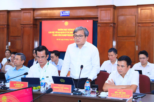 Phó Chủ tịch UBND TP Hà Nội Trương Việt Dũng nhận nhiệm vụ mới