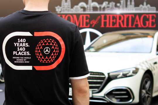 Mercedes-Benz đối diện nguy cơ bị cấm bán xe tại Mỹ vì cổ đông Trung Quốc